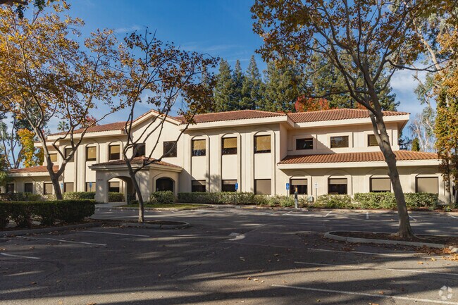 khan-lab-school-mountain-view-ca-3-schoolphoto